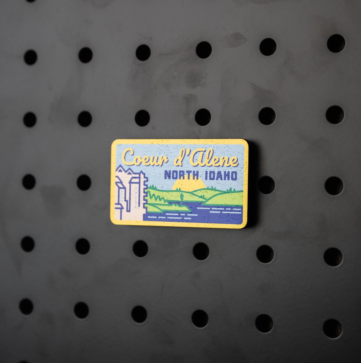 Tubbs Resort View - Wooden Magnet (Printed)