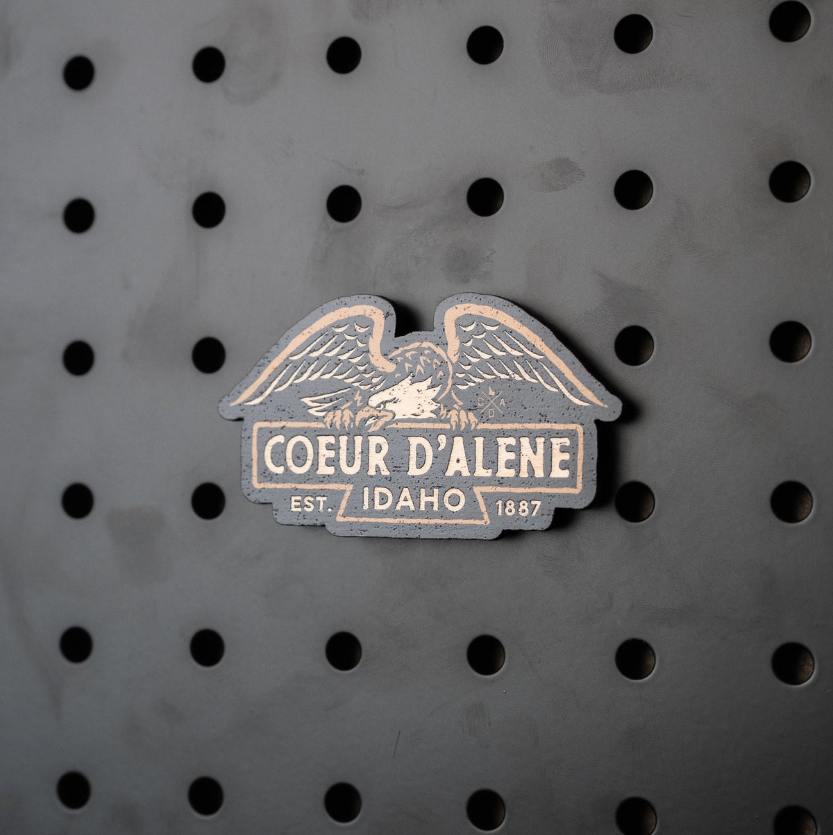 Coeur d'Alene Mantling Eagle - Wooden Magnet (Printed)
